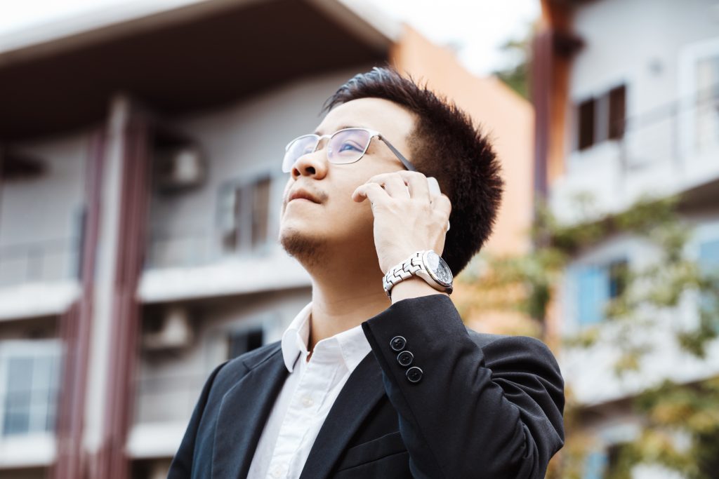 concept business business man serious talking with 7Q422Q5